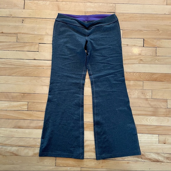 Lululemon | Flared Yoga Pants - Picture 1 of 3